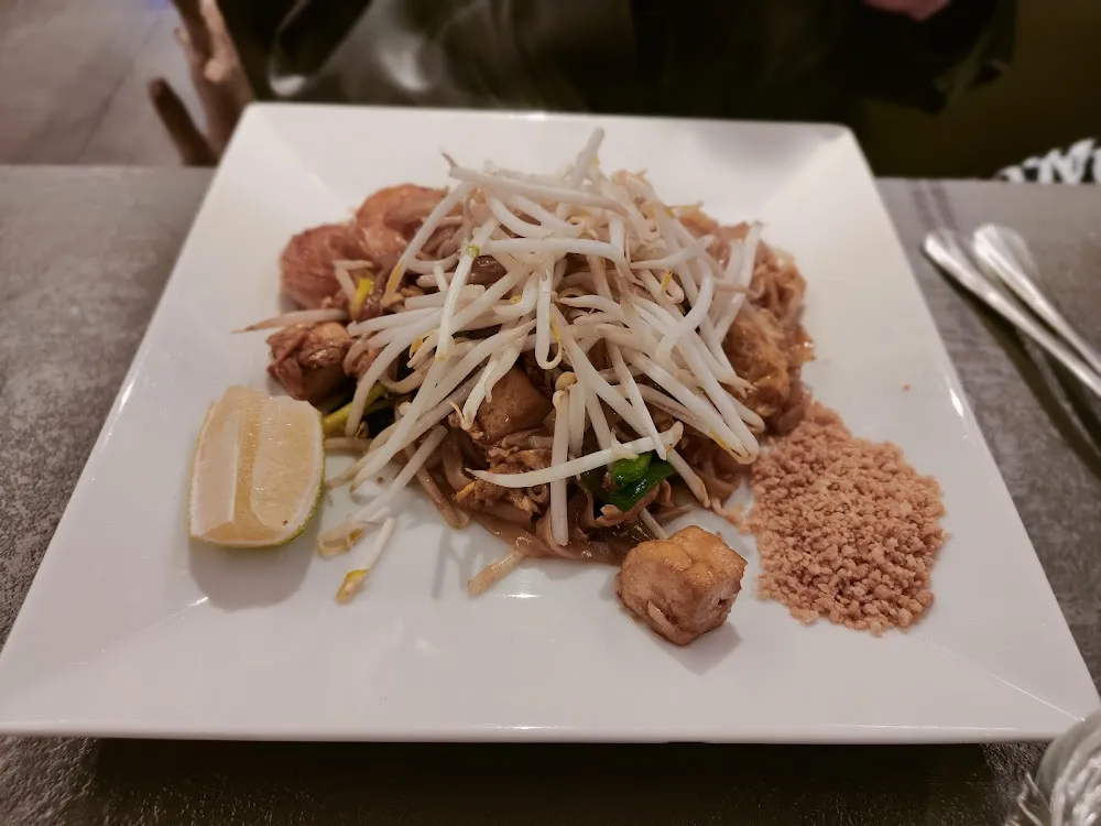 Poulet Sauté Au Basilic